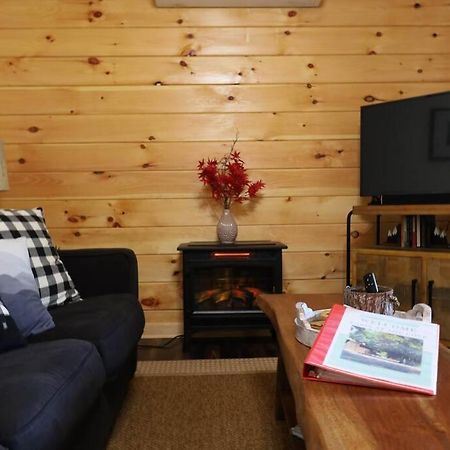 Cabin At The Cove At Watauga Lake Butler Extérieur photo