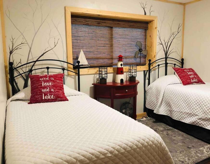 Cabin At The Cove At Watauga Lake Butler Extérieur photo